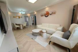 elevator 3BR/2Baths (N)xizang rd @L8/3