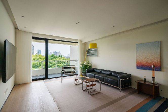 modern 3brs floor heating open balcony beside line 2,12,13 and Taikoo Hui 