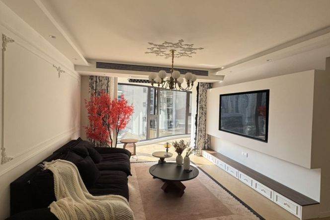 modern big 2brs floor heating nice view good energy beside line 7 and 13 and Su zhou river