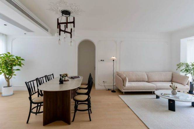 3 Brs, 2 Baths,Floor Heating/Central ac/Oven, 150 sqm @ Jiangning metro L13