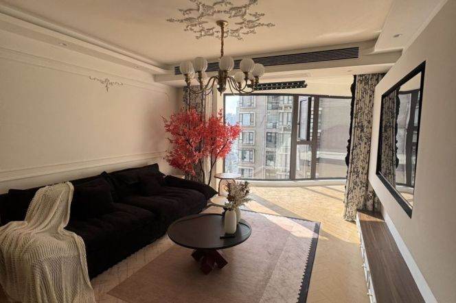 modern big 2brs floor heating nice view good energy beside line 7 and 13 and Su zhou river