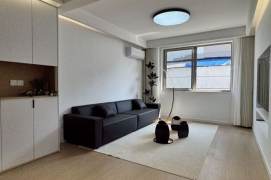 Sunny 1BR +elevator | Changping rd L7 & Jing'an Temple L2/7 | 10.5K