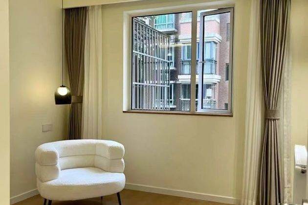 Brand New Designer 1BR | Fenglin Mansion | South-Facing & Airy | Walk-in Closet & Open Kitchen