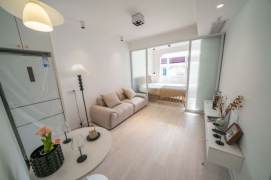 Simple Stylish 1Brm With Central AC Near Line 2/11 Jiangsu Rd