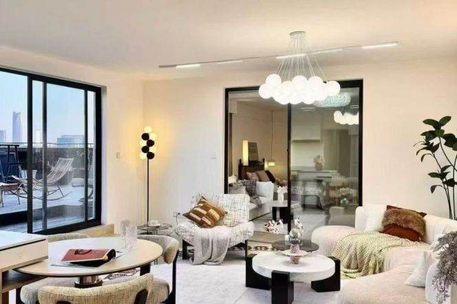 modern big 2brs big terrace floor heating open kitchen near line 2,11 and Yu yua road 