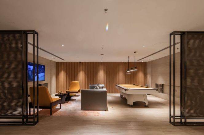 Cozy one bedroom serviced apt+central AC Nr L4/7 Zhenping Rd