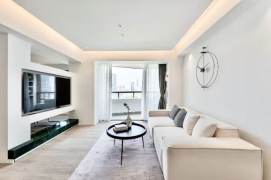 Balcony 2Beds with Good City View@IAPM