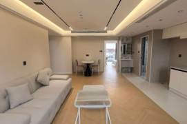 beixinjing rd elevator 2BR/big living room@L2