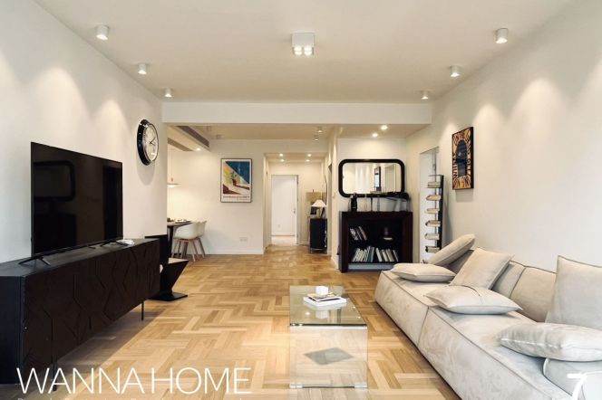 Exquisite Renovation/Line 1/12/13 MT/Suzhou Creek/Fantastic View/Bathtub/Brand New/Cozy3br2bt