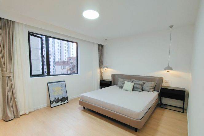 Changshou Rd Station Elevator 3Br/2Bath Line7/13