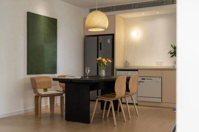 modern 2brs floor heating modern furniture nice view near line 8,9 and Xintiandi 