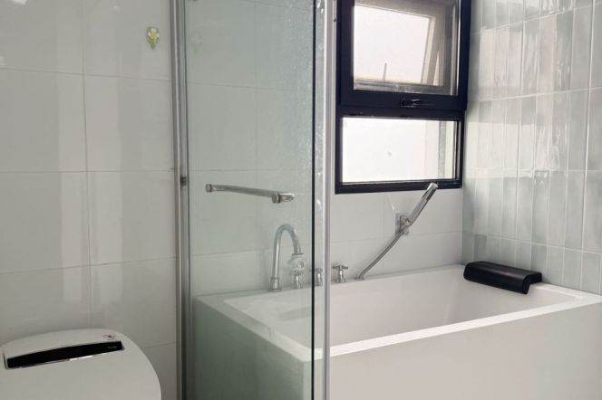 modern 2brs floor heating and modern furniture near line 15 Golden Pedestrian street