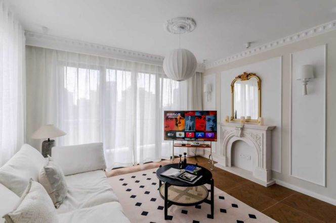 Wuding rd/Wuning rd bright 2brs/2lr/1ba apt with balcony; L14