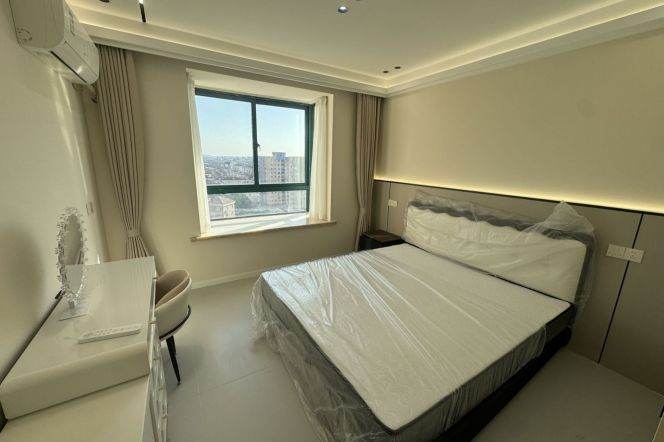 beixinjing rd elevator 3BR/big living room@L2