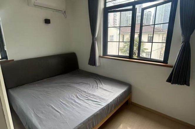 Bright Nice1BR APT Oven Shanxi(s) Rd 5.6k