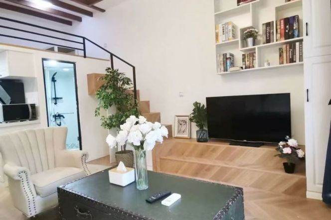 South shaanxi rd station one bedroom