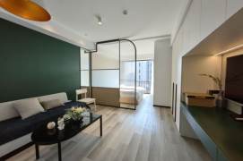 Sunny one bedroom serviced apt+central AC Nr L4/7 Zhenping Rd