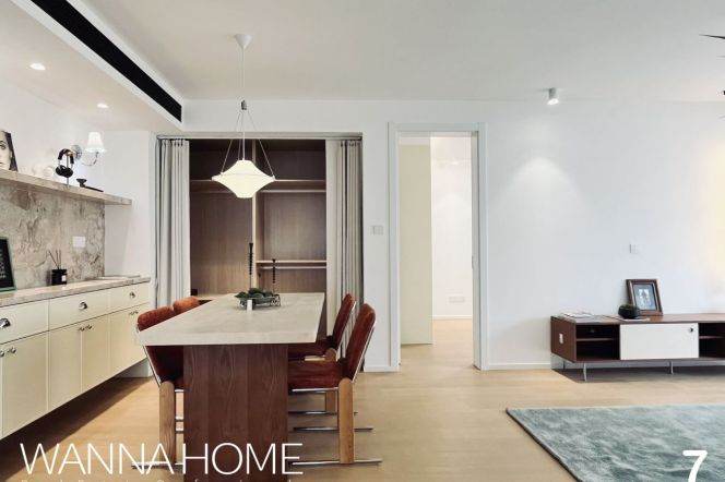 Exquisite Renovation/Jiashan Rd/Elevator/Brand New/Walk-in Closet/Large Storages/Cozy2br2bt