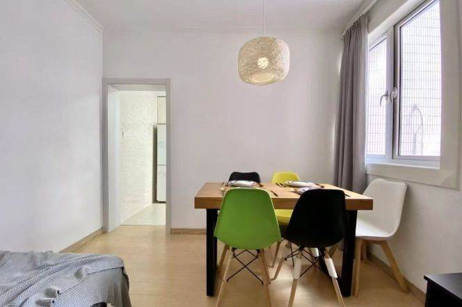 Modern 2br with elevator near Changping Rd M7