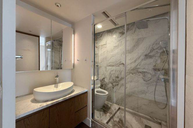 good value-1bed 68sqm elevator- suzhou river- line 7/ 13 changshou road