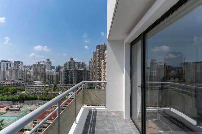 Wuding rd/Wuning rd bright 2brs/2lr/1ba apt with balcony; L14