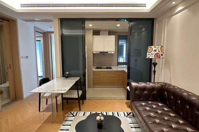 1BR apartment 20mins to JingAn Temple Line7 10k