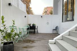 Pudong/Nice yard+modern 2br 2lr/double south/brand furniture,Lancun rd@L4/6