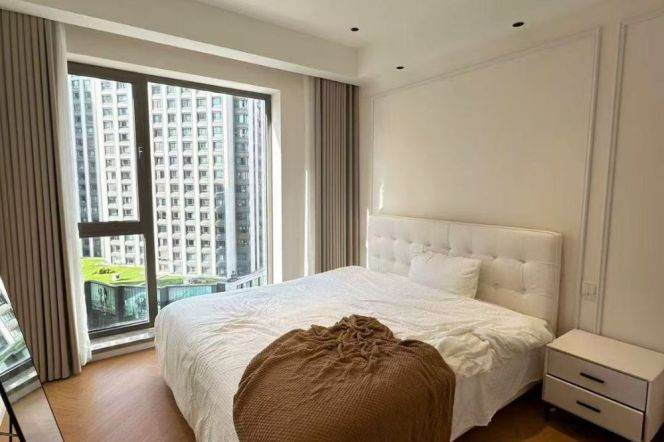 1BR apartment 20mins to JingAn Temple Line7 10k