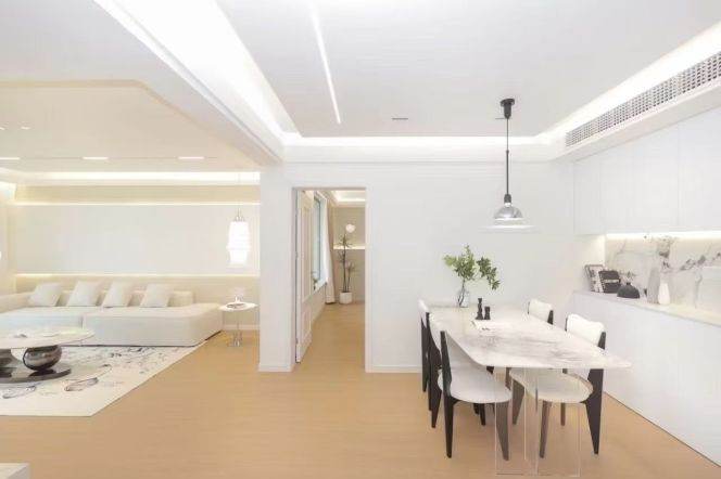 Open Balcony brand new 2 br nice modern decoration with floor heating & central AC M13 Jing'an 