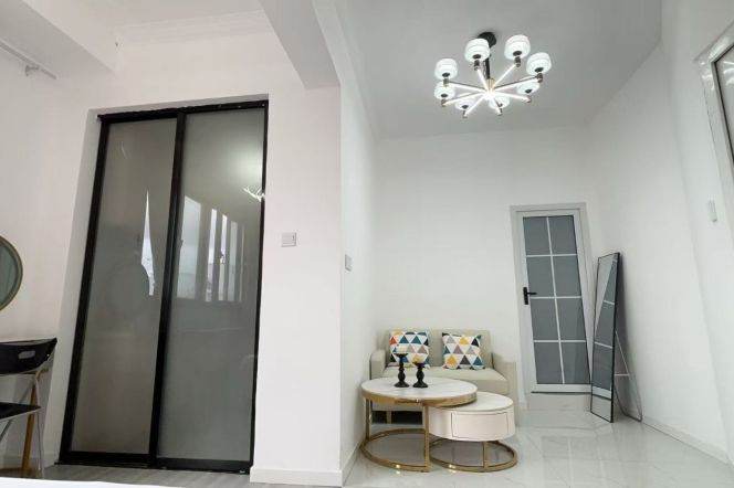  Spacious-Fashion-lift-1Br-near Wuuning rd-Caoyang rd/Putuo area/L3/4/11/13