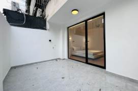 jiangsu rd 1BR/big living room/yard@L2/11
