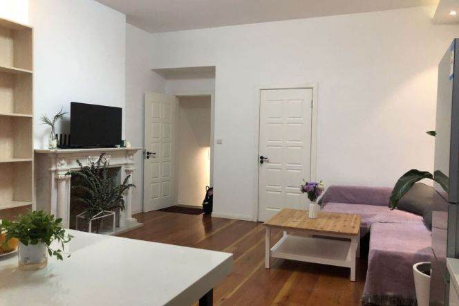  Unique 1br with cloakroom nr South Shaanxi Rd &IAPM   M1/10/12/13