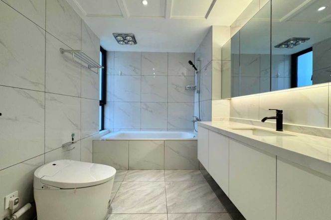 2BR 2BTH w/ Floor Heating nr NanJing West RD