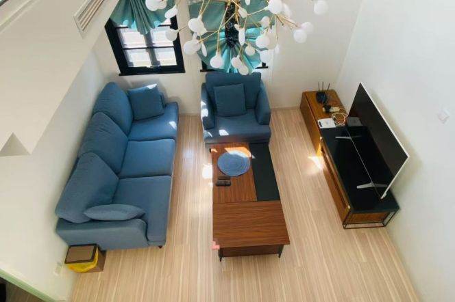 Shanghai Library 2BR 2BATH house