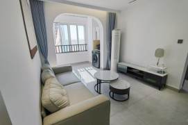 Bright & Good price 2 br next NYU shanghai ,easy to L6/8/11 + L 8 