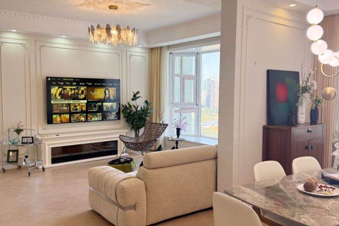 modern 4brs floor heating modern furniture near line 10 and many restaurants in Gubei