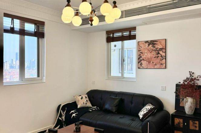 Elevator Bright 2Br/2Lr/1Bt Close to L13/15 Daduhe&Changfeng Park Station 