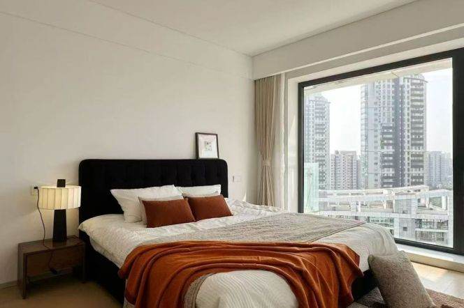 modern big 2brs floor heating open balcony nice view beside Century park and line 2 