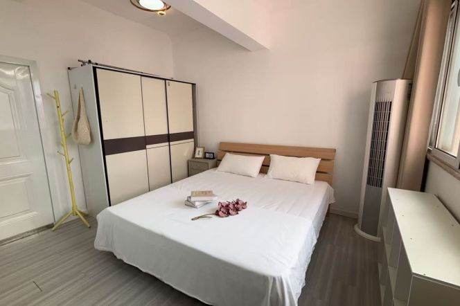  Spacious-Fashion-lift-1Br-near Wuuning rd-Caoyang rd/Putuo area/L3/4/11/13