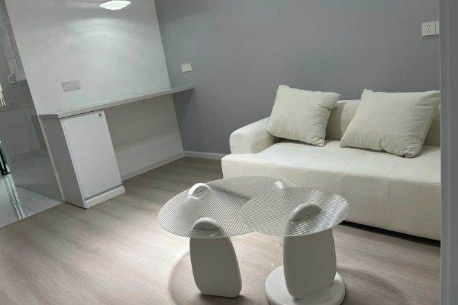 Jiaotong uni 1BR 1LR@L10/11,bright room/cozy&clean/brand furniture
