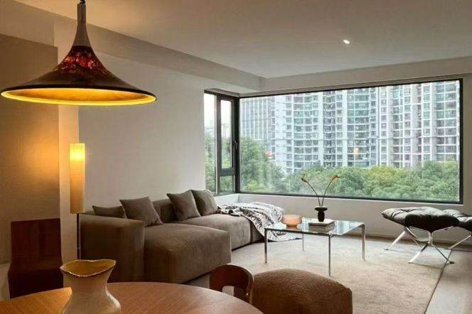 modern 3brs floor heating modern furniture open kitchen beside Su zhou river 23.8K