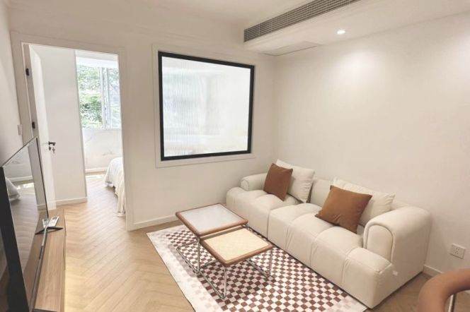 zhongshan park 1BR/living room@L2/3/4