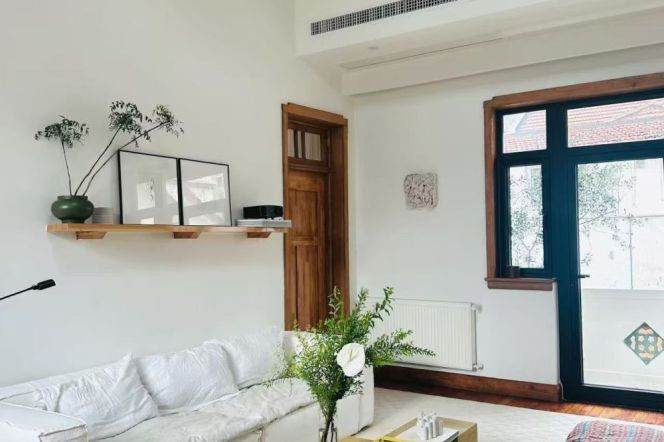 Spacious 2brs&2baths with terraces near Jiangsu Road/Jing'an Temple