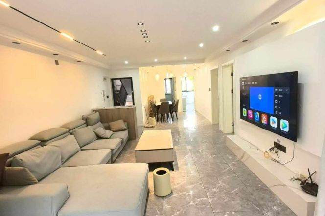 zhongning rd 2BR/big living room@L14