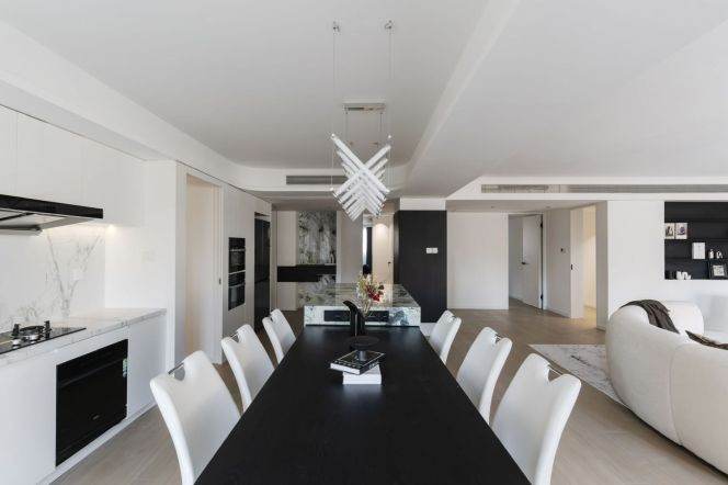 Gorgeous Spacious 3br apt in Gubei,CA,floor heating,Oven，Parking