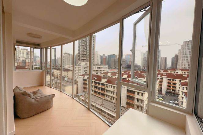 Huge 1br with good view near Xuhui Binjiang
