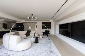 Gorgeous Spacious 3br apt in Gubei,CA,floor heating,Oven，Parking