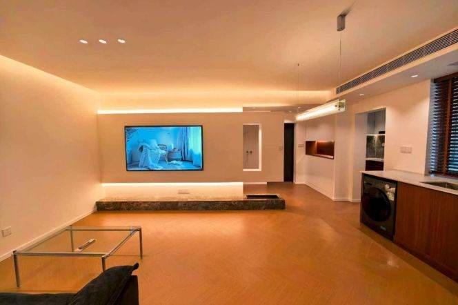 16k Brand new 2Br with floor heating Nr Changping Rd.line7