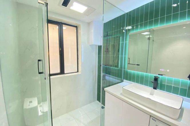 8.5k 1Br with wall heating &courtyard Nr Zhongshan Park line2/3/4