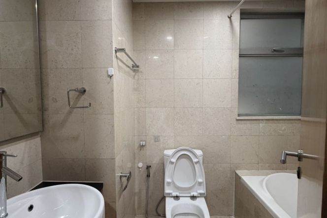 One Park Avenue，High value for money, 2-bedroom, free clubhouse + swimming pool